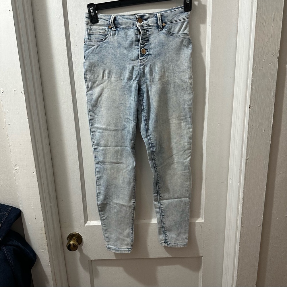 NOBO High Rise Sculpting Jeans in 9